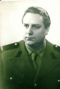 Mircea-Vulcanescu-in-uniforma-militara